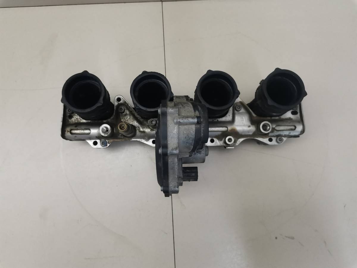 Коллектор впускной Audi A3 (8P) 2004-2013 Коллектор впускной Audi A3 (8P) 2004-2013
