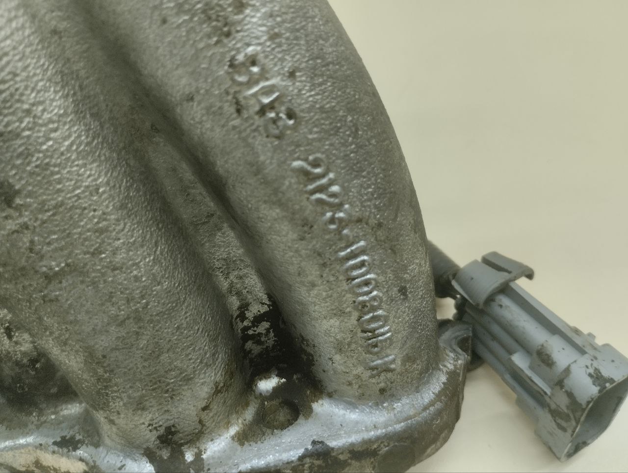 Коллектор впускной Chevrolet Niva 2009-2020