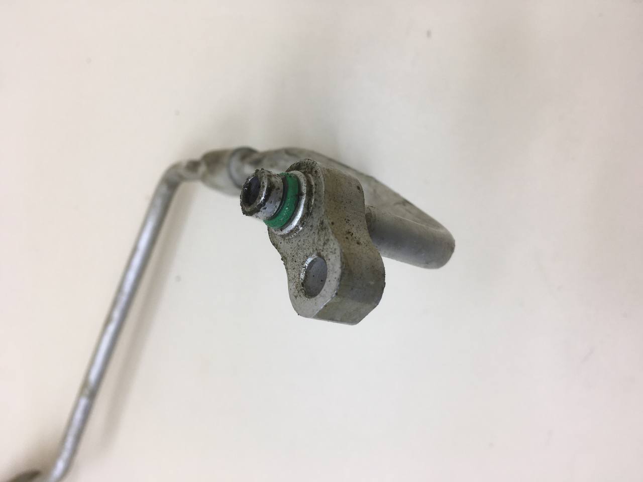 Трубка кондиционера Lada Priora 2007-2018