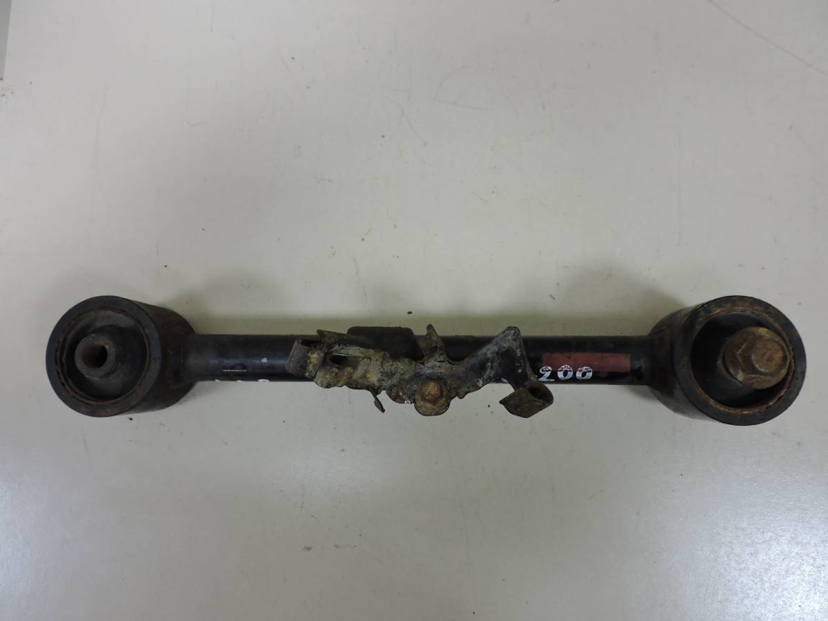 Тяга задняя продольная Toyota Land Cruiser (J200) 2007-2021