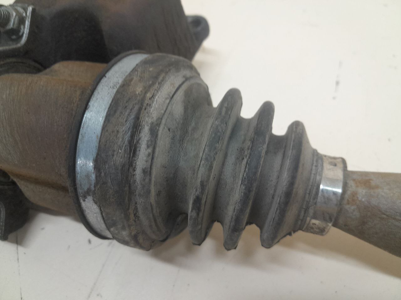 Полуось передняя правая Ford Focus 2 (DB) 2008-2011