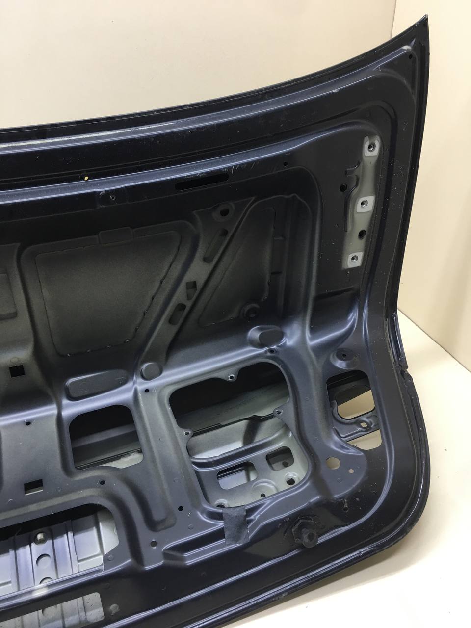 Крышка багажника BMW 7-Series F01,F02  2008-2015