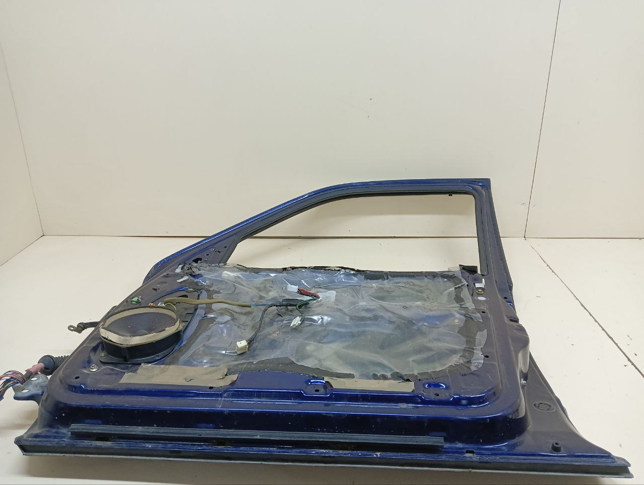 Дверь передняя правая Toyota Hilux Surf (N180) 1995-2002