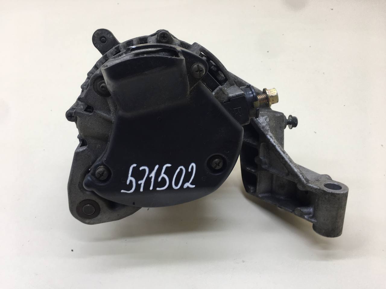 Генератор Nissan Micra (K12) 2002-2010 Генератор Nissan Micra (K12) 2002-2010