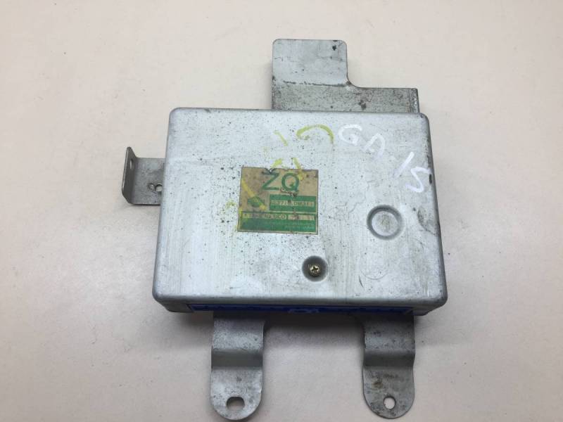 Блок управления двигателем Nissan Presea R11 1995-1999