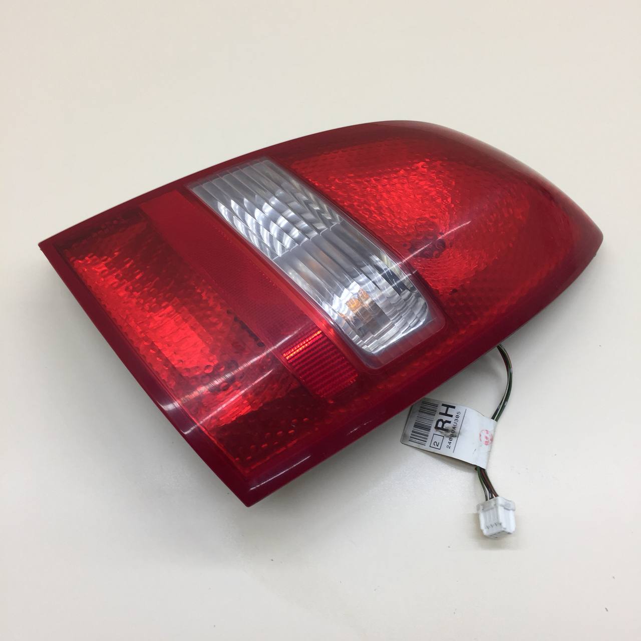 Фонарь задний правый Nissan Primera (P12) 2002-2007