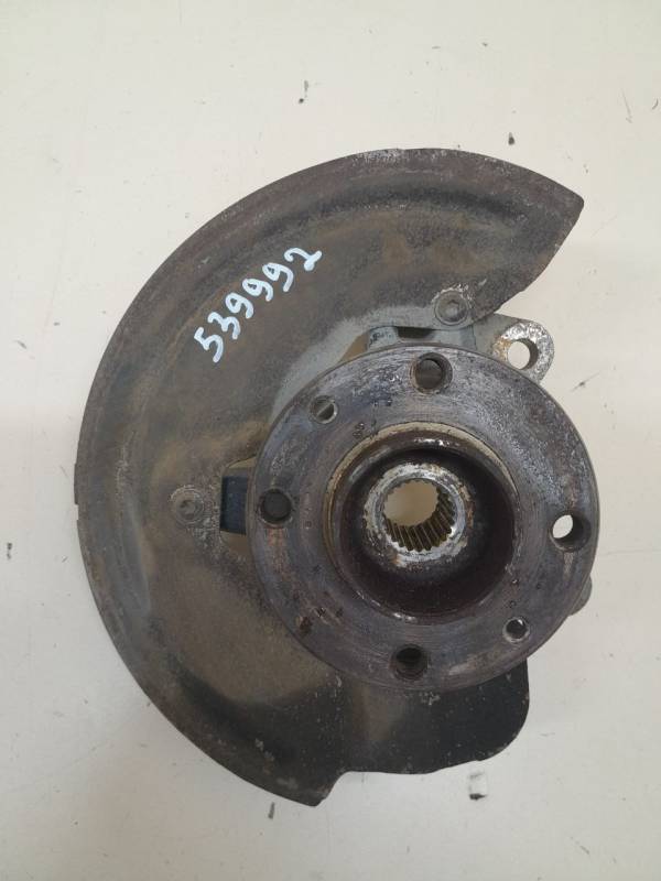 Кулак поворотный передний правый Lada Vesta 2015>