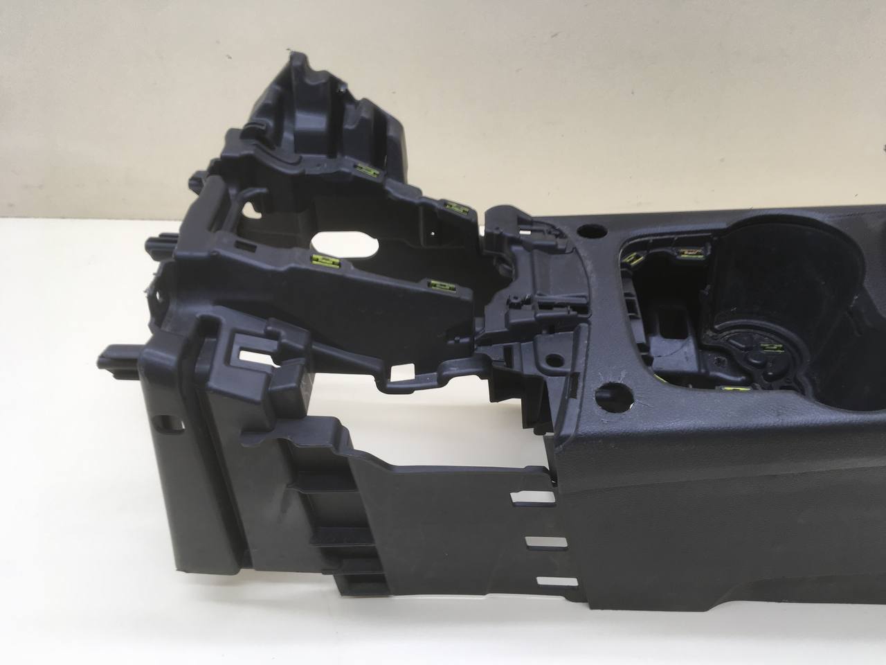 Консоль центральная Ford Focus 3 2011>