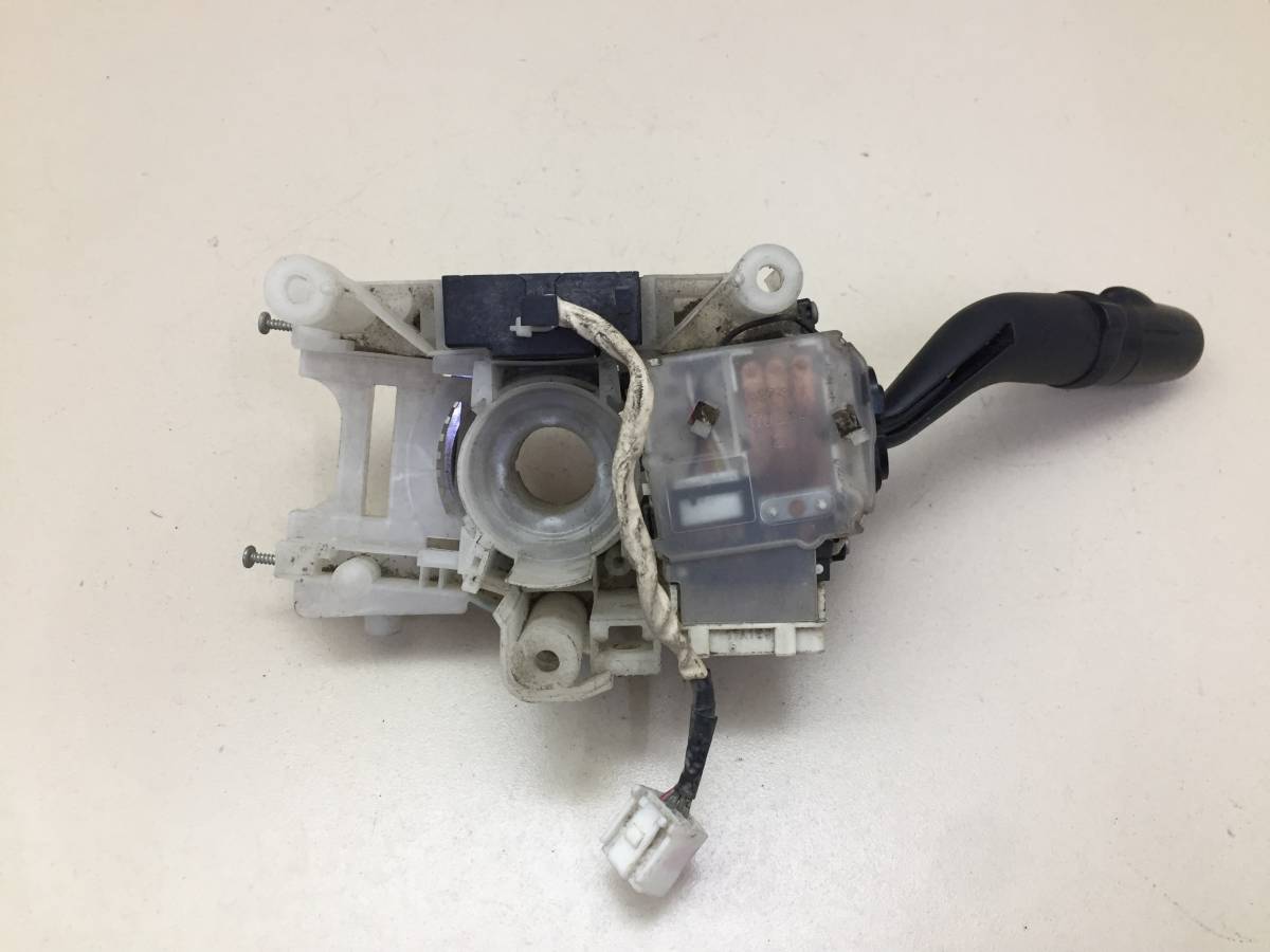 Переключатель поворотов подрулевой Mazda Mazda 6 (GG) 2002-2007