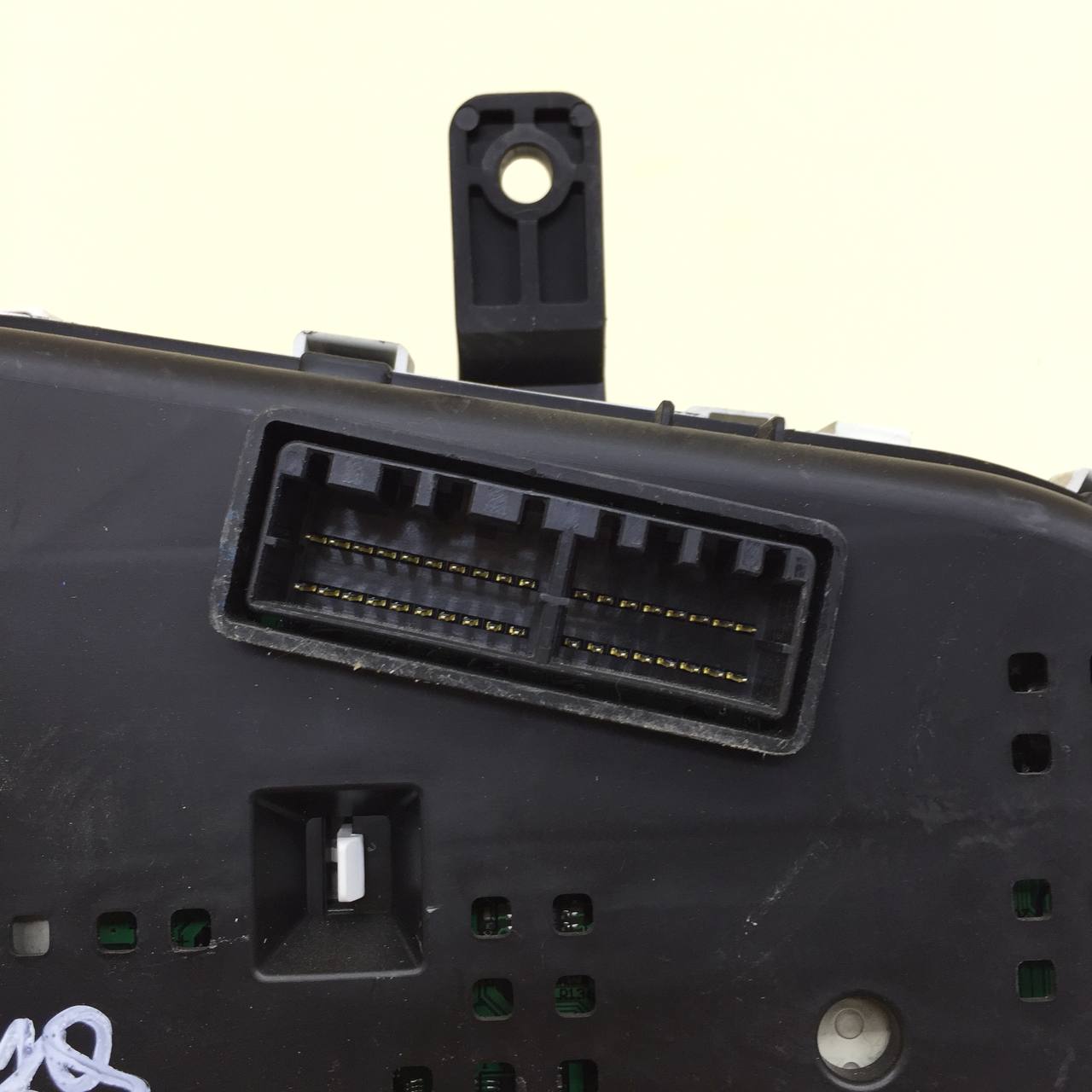 Панель приборов Kia Cerato (TD) 2009-2013