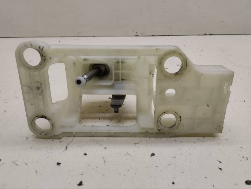 Кулиса КПП Mitsubishi Lancer 9 (CS/Classic) 2000-2011 Кулиса КПП Mitsubishi Lancer 9 (CS/Classic) 2000-2011