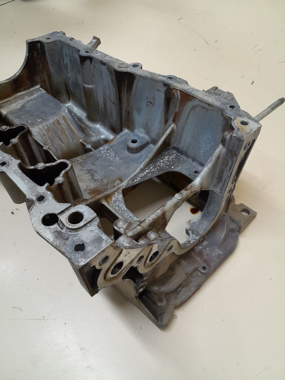 Поддон масляный двигателя Toyota Rav 4 (A30) 2006-2013 Поддон масляный двигателя Toyota Rav 4 (A30) 2006-2013