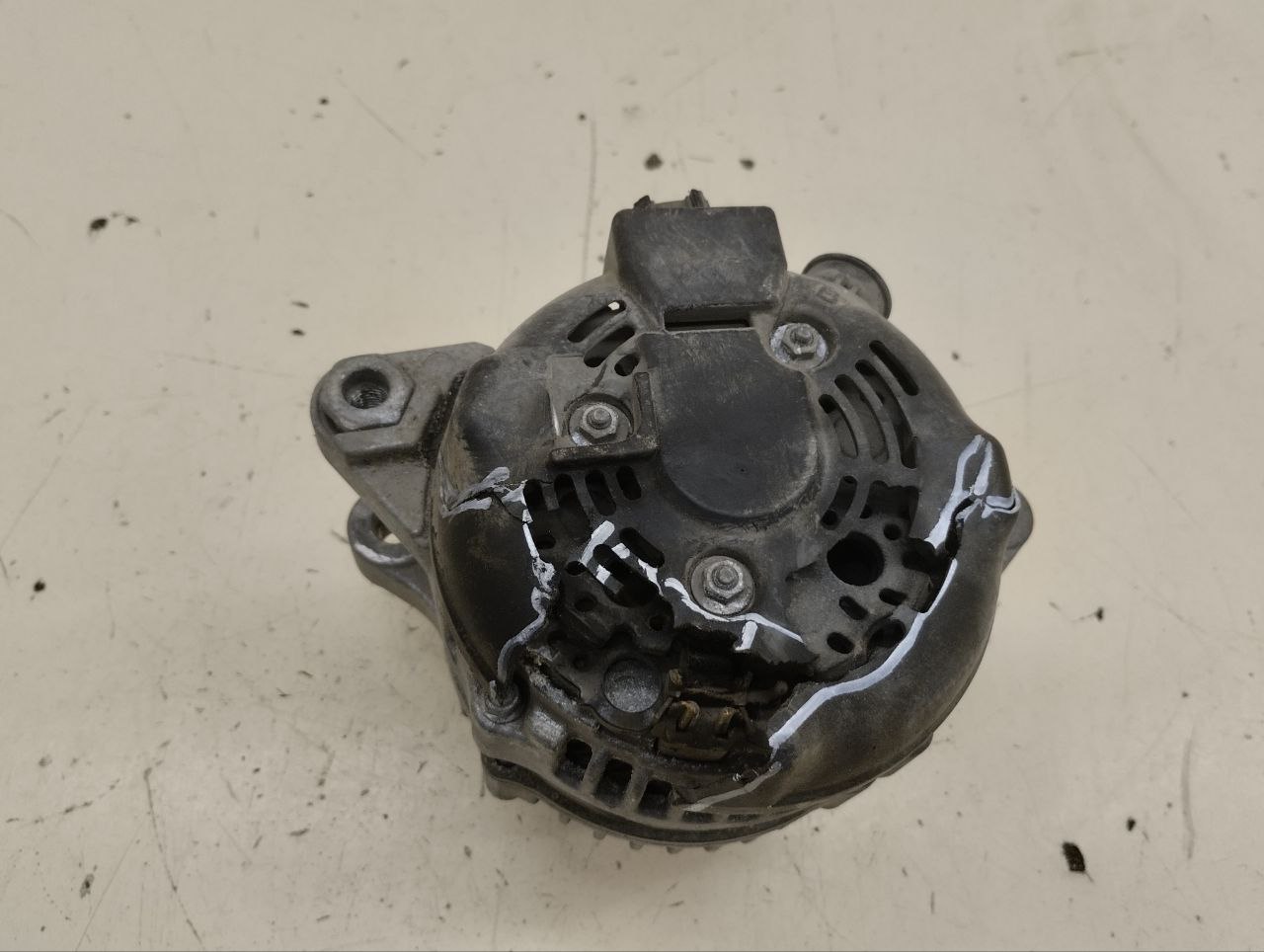 Генератор Toyota Rav 4 (A30) 2006-2013 Генератор Toyota Rav 4 (A30) 2006-2013