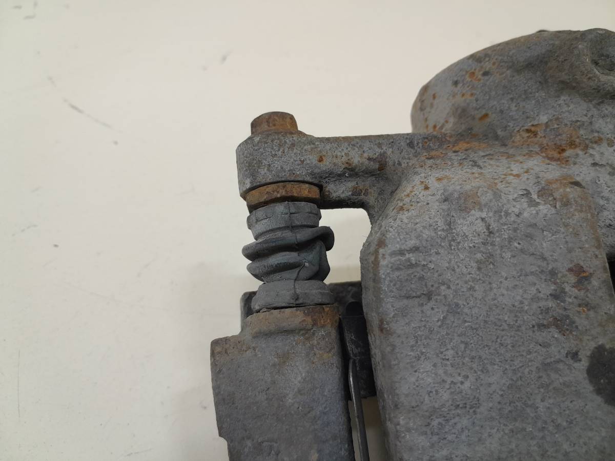 Суппорт передний левый Volkswagen Polo (MK5) 2011-2020