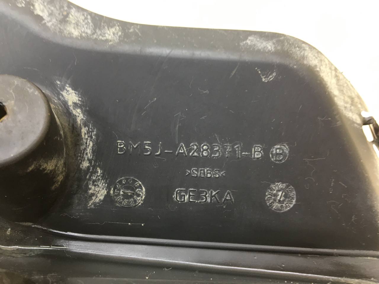 Брызговик задний левый Ford Focus 3 2011>