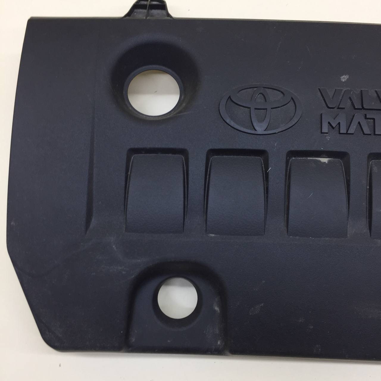 Крышка двигателя декоративная Toyota Rav 4 (A30) 2006-2013