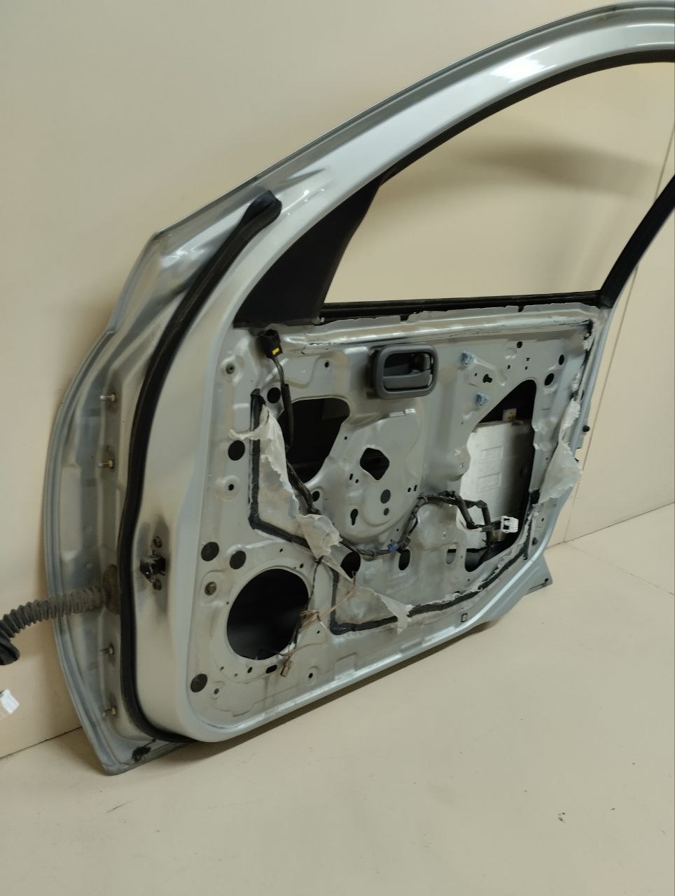 Дверь передняя правая Nissan Almera Classic (B10) 2006-2013