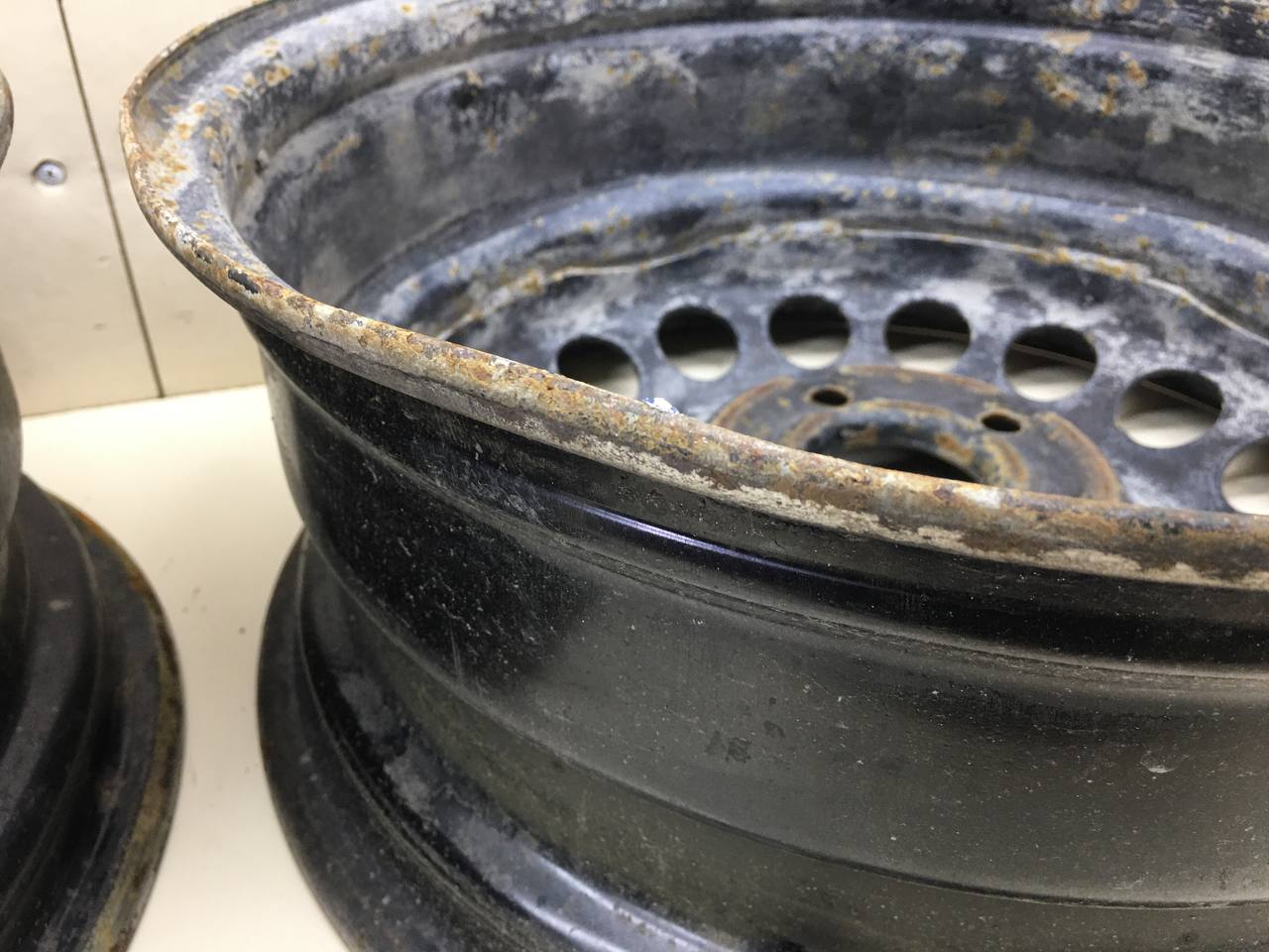 Диски к-кт R16 Штампованные