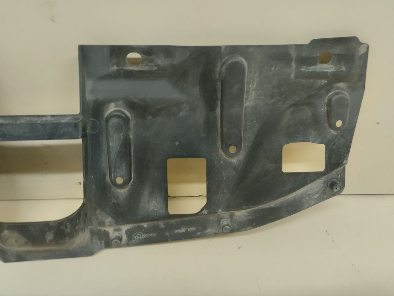 Кожух замка капота Nissan Qashqai (J11) 2014> Кожух замка капота Nissan Qashqai (J11) 2014>