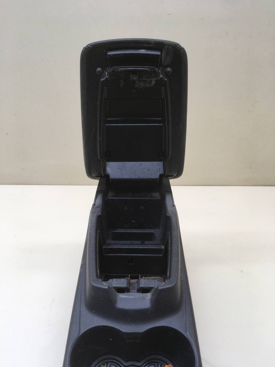 Консоль центральная Ford Focus 3 2011>