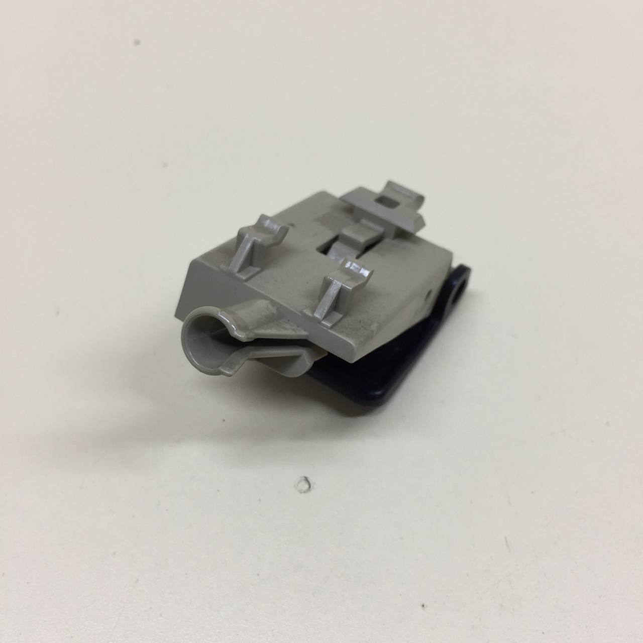 Ручка открывания капота Toyota Camry (V50) 2011-2017 Ручка открывания капота Toyota Camry (V50) 2011-2017