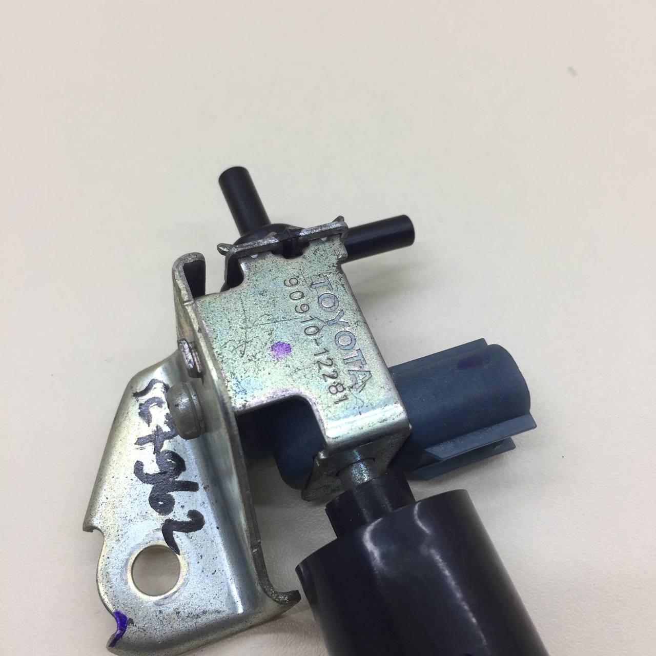 Клапан электромагнитный Toyota Rav 4 (A30) 2006-2013 Клапан электромагнитный Toyota Rav 4 (A30) 2006-2013