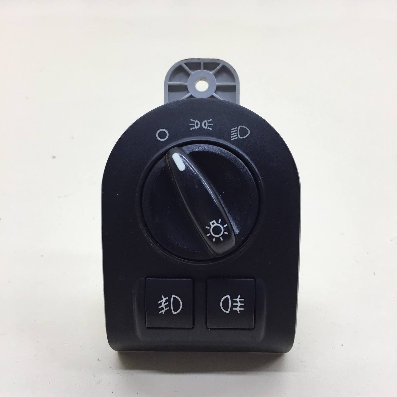 Переключатель света фар Lada Granta 2011>