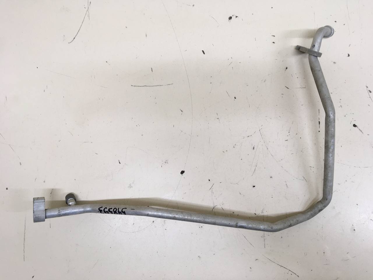 Трубка кондиционера Toyota Corolla E150 2006-2013 Трубка кондиционера Toyota Corolla E150 2006-2013