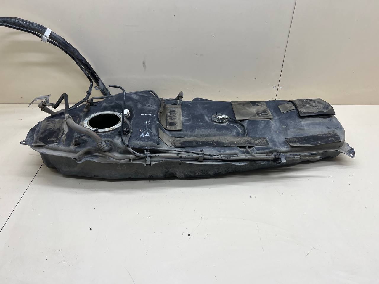 Бак топливный Toyota Rav 4 (XA40) 2013-2019 Бак топливный Toyota Rav 4 (XA40) 2013-2019