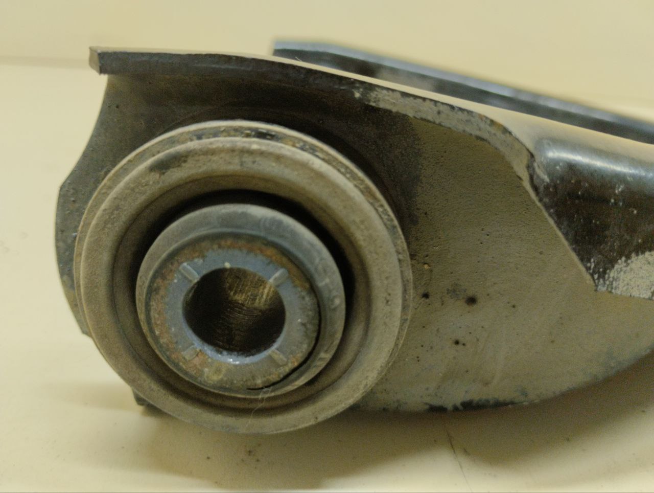 Рычаг передний правый Nissan Terrano (D10) 2014>