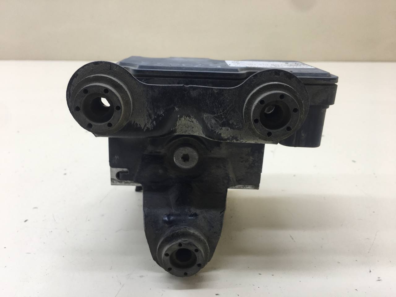 Блок ABS (насос) Volkswagen Polo (MK5) 2011-2020