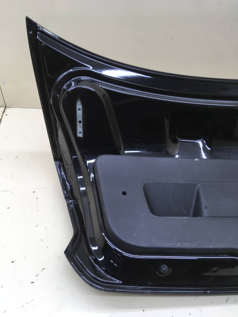 Крышка багажника Volkswagen Polo (MK5) 2011-2020 Крышка багажника Volkswagen Polo (MK5) 2011-2020