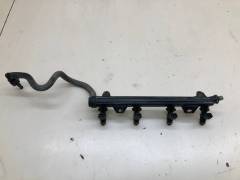 Рейка топливная (рампа) Volkswagen Polo (MK5) 2011-2020