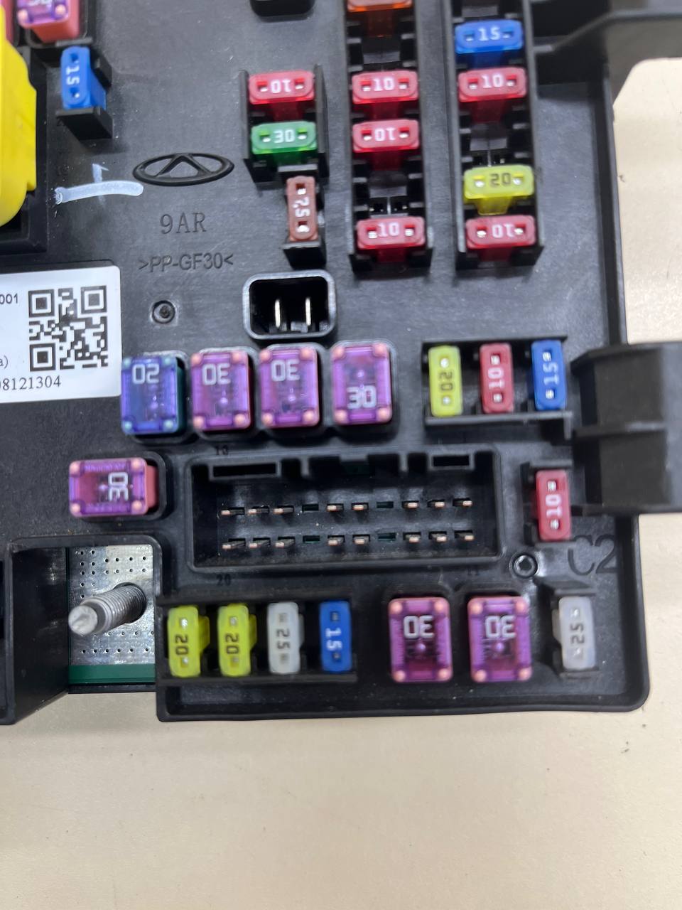 Блок предохранителей EXEED RX 2022>