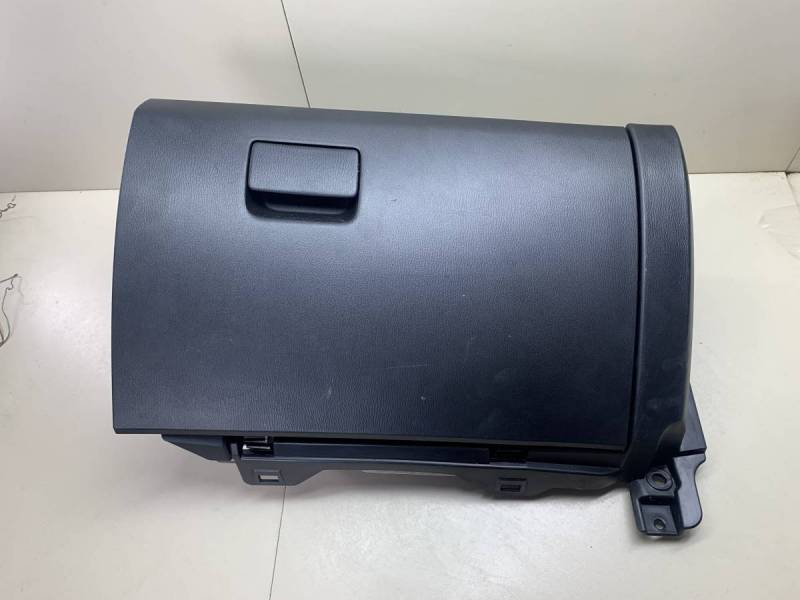 Бардачок Mazda Mazda 6 (GJ) 2013-2022