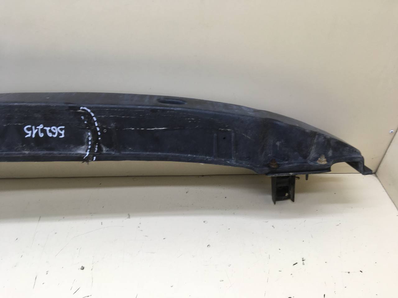 Усилитель переднего бампера Kia Spectra (SD) 2004-2011