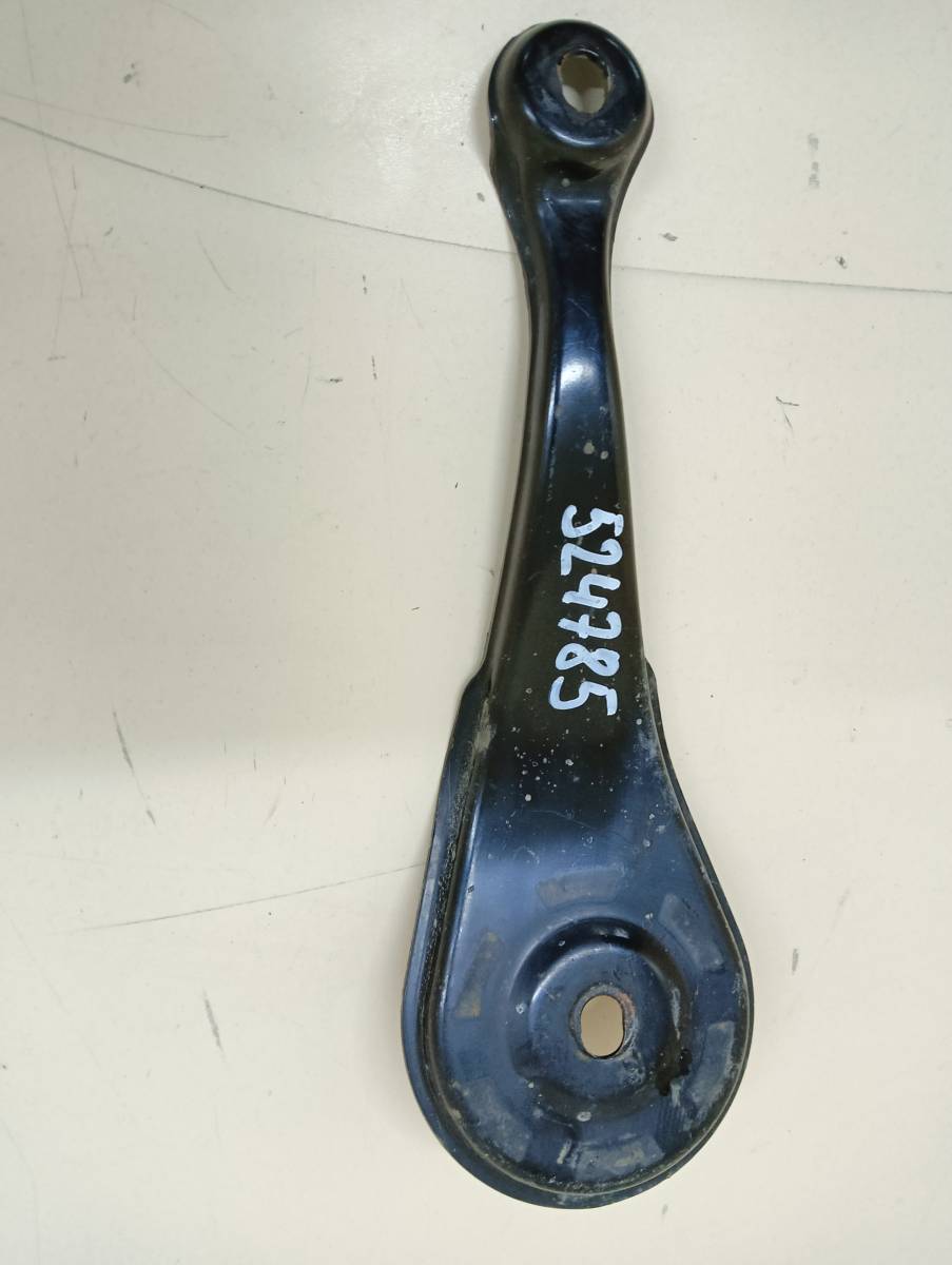 Кронштейн передней балки Hyundai ix55 2007-2013
