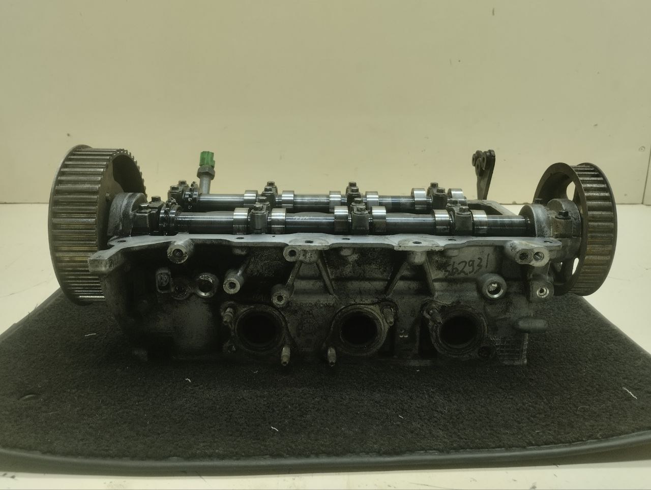 Головка блока цилиндров Land Rover Discovery 3 (L319) 2004-2009 Головка блока цилиндров Land Rover Discovery 3 (L319) 2004-2009