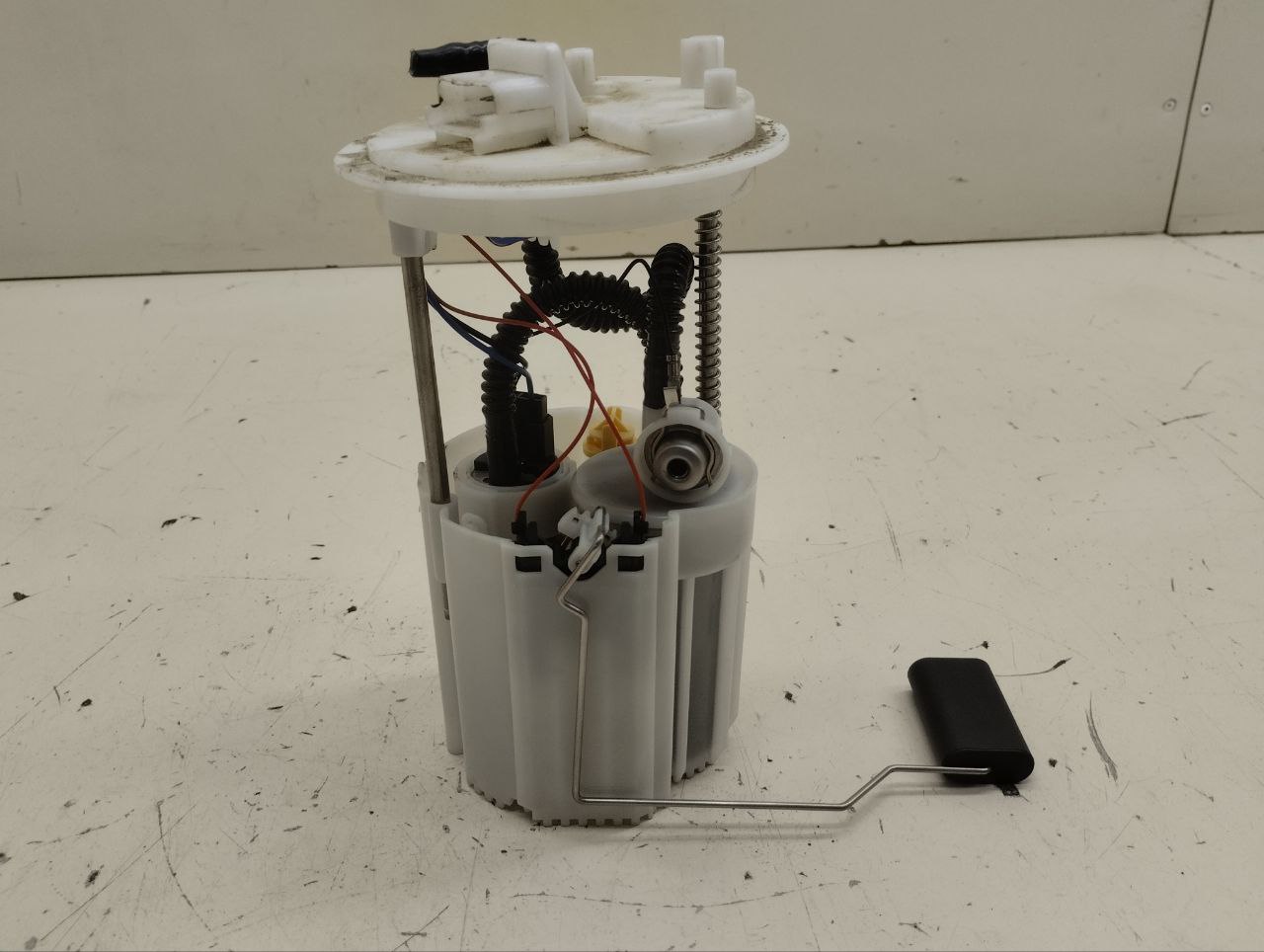 Насос топливный электрический Fiat Albea 2002-2012