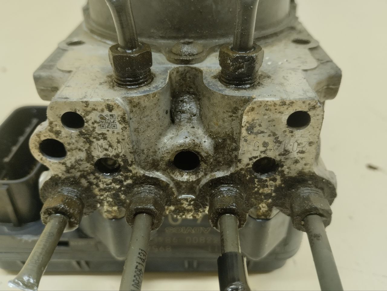 Блок ABS (насос) Toyota Rav 4 (A30) 2006-2013