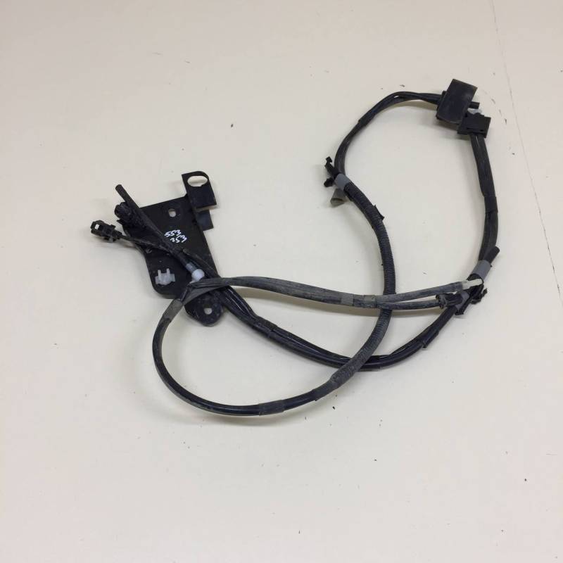 Шланг омывателя Toyota Rav 4 (XA40) 2013-2019 Шланг омывателя Toyota Rav 4 (XA40) 2013-2019
