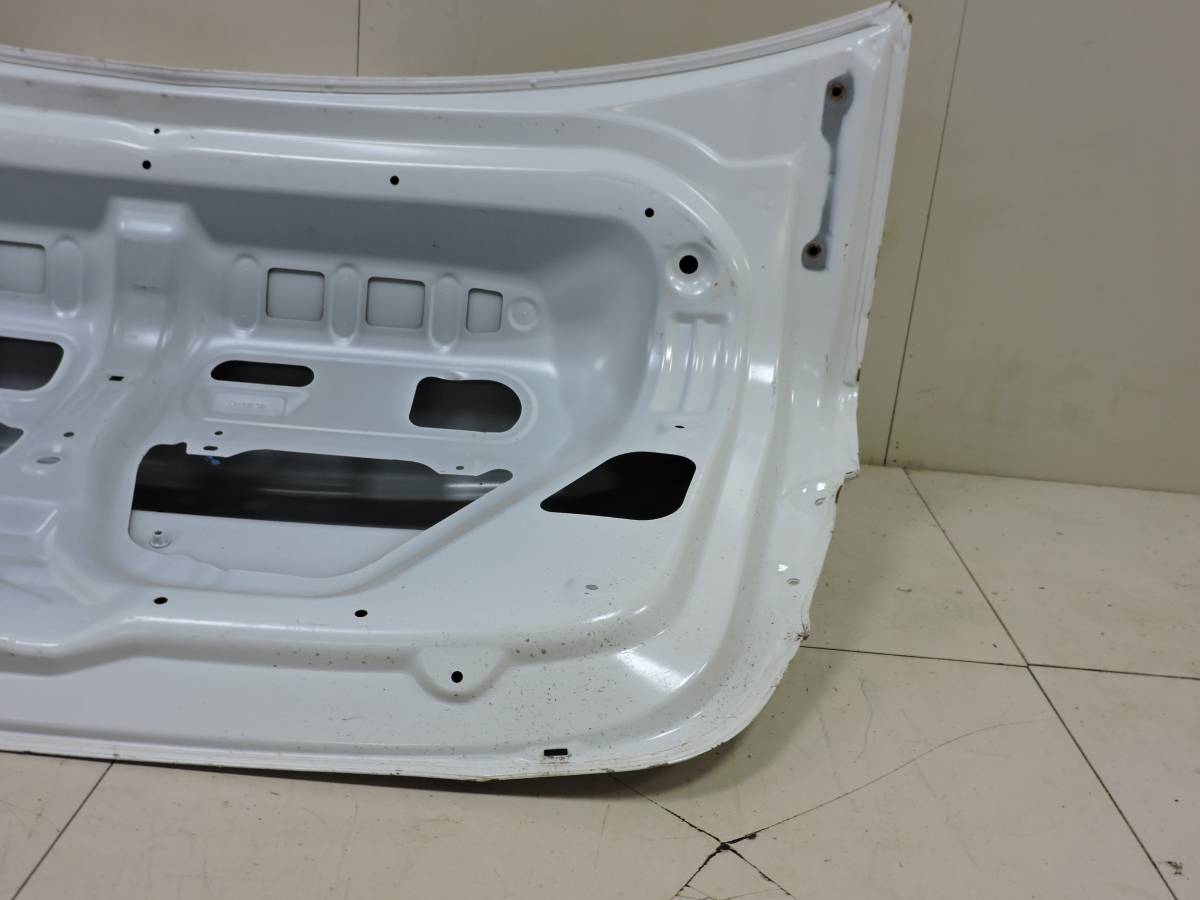 Крышка багажника Subaru Legacy (B14) 2010-2015
