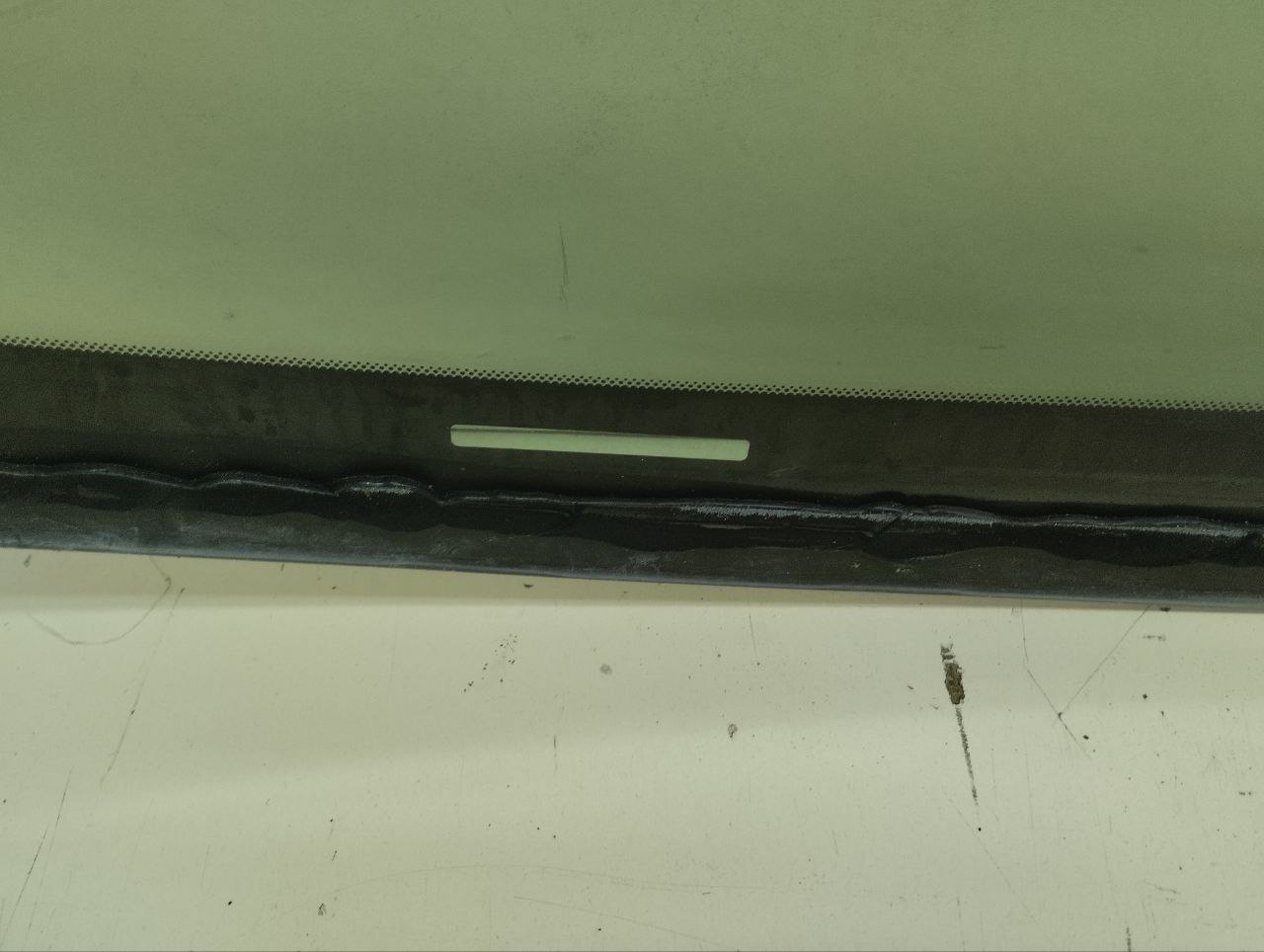 Стекло лобовое (ветровое) Nissan Tiida (C11) 2007-2014