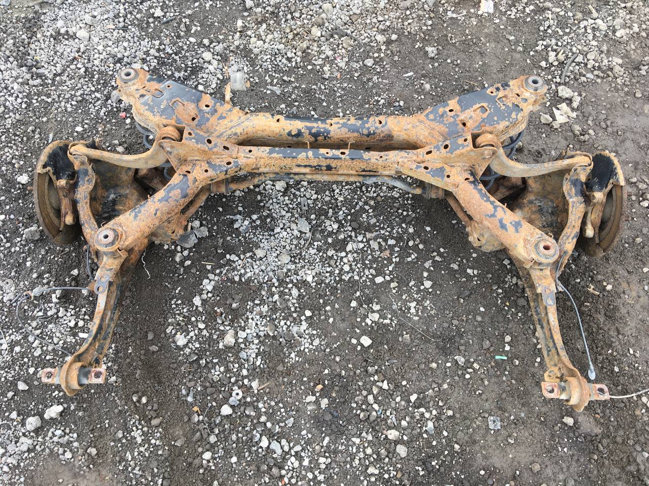 Балка задняя Mazda Mazda 6 (GG) 2002-2007 Балка задняя Mazda Mazda 6 (GG) 2002-2007
