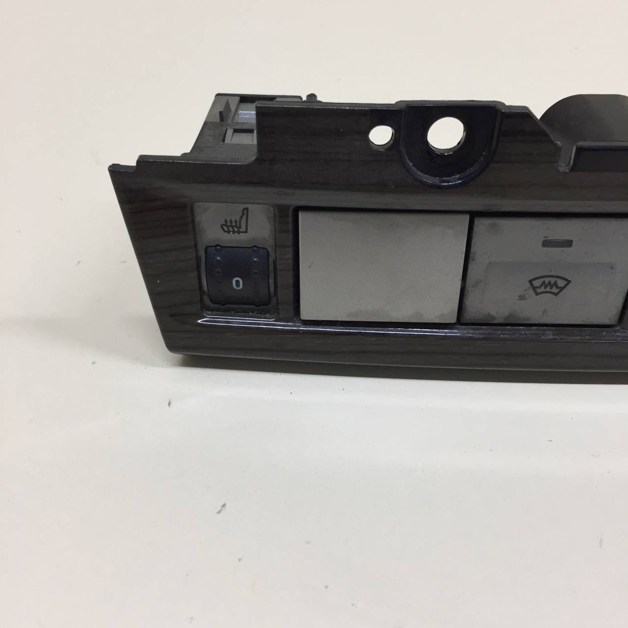 Блок кнопок Ford Focus 2 (DB) 2008-2011 Блок кнопок Ford Focus 2 (DB) 2008-2011