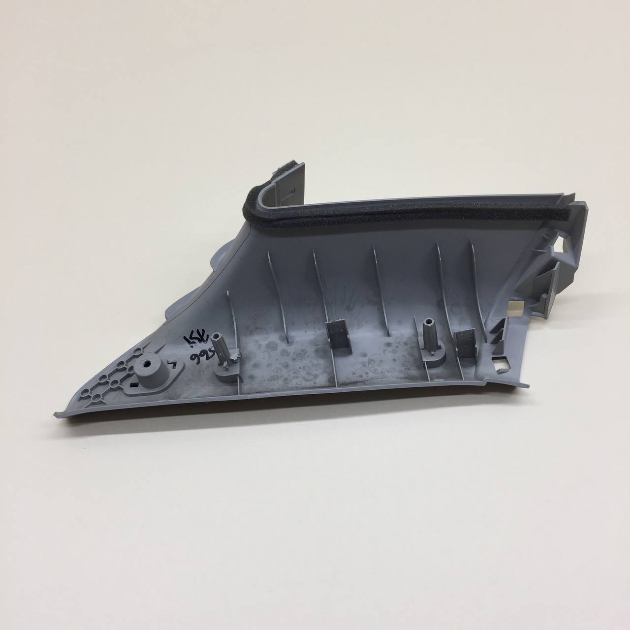 Обшивка стойки Ford Mondeo 4 2007-2015