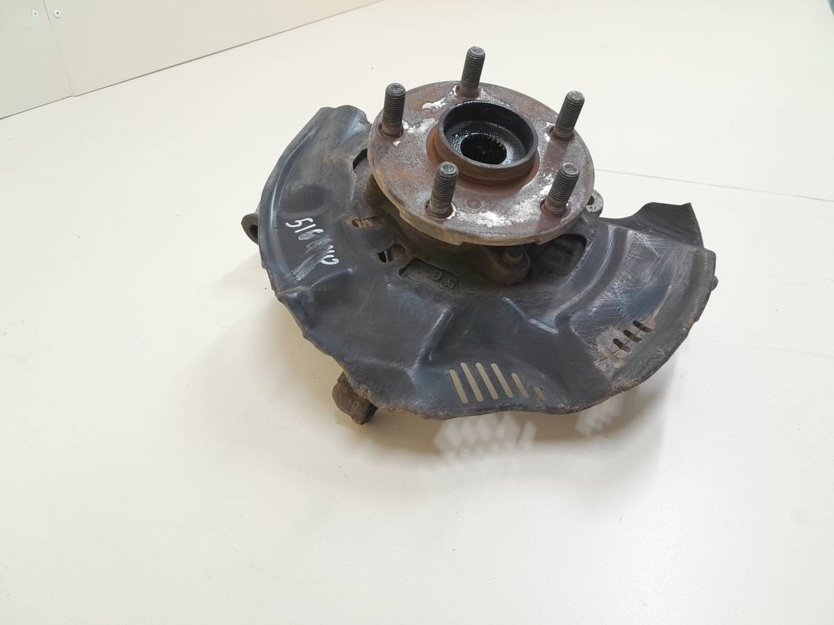 Кулак поворотный передний правый Toyota Corolla E150 2006-2013