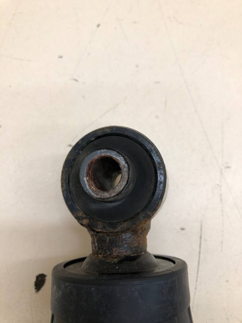 Амортизатор задний Hyundai Solaris (RB) 2010-2017