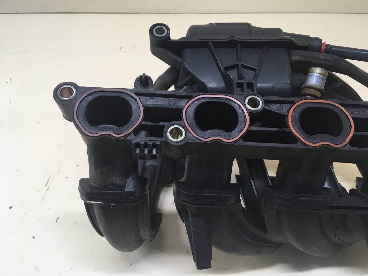 Коллектор впускной Ford Fusion (JU) 2002-2012 Коллектор впускной Ford Fusion (JU) 2002-2012