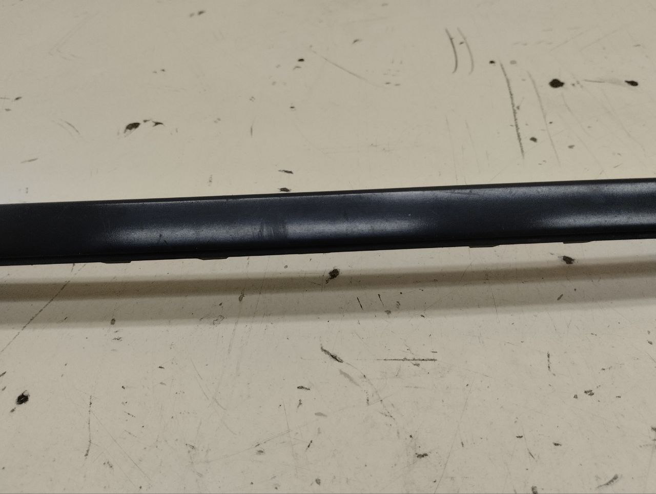 Молдинг лобового стекла Toyota Land Cruiser Prado (J150) 2009-2022